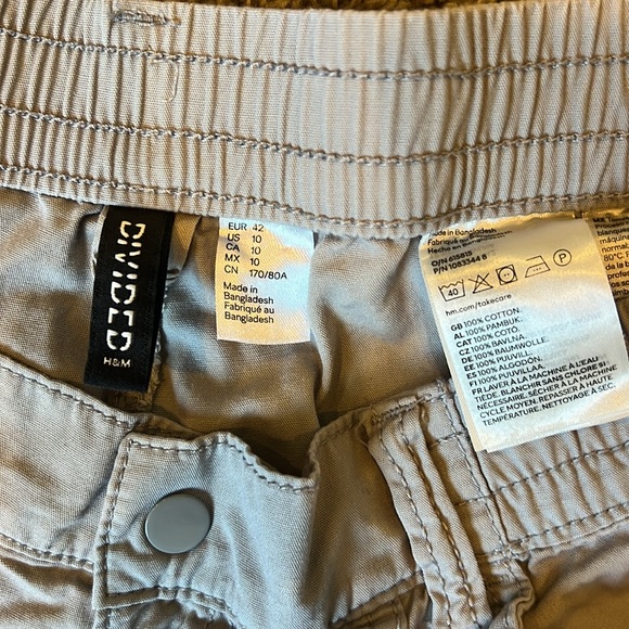 H&M Cargo Pants - Picture 2 of 7